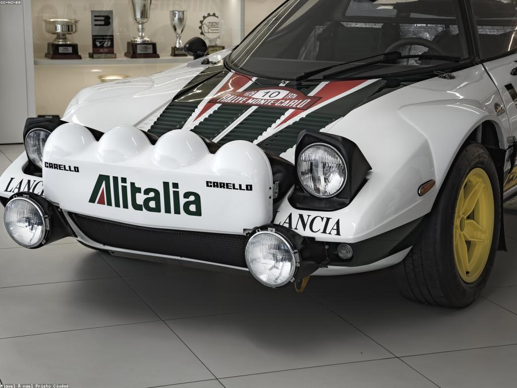 យុទ្ធសាស្ត្រលេង: ការបង្កើតកីឡាពីការប្រកួតដើម្បីភាពជោគជ័យ